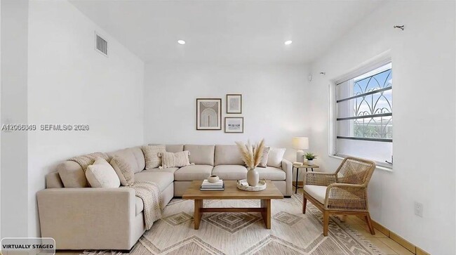 Photo - 3330 SW 2nd St