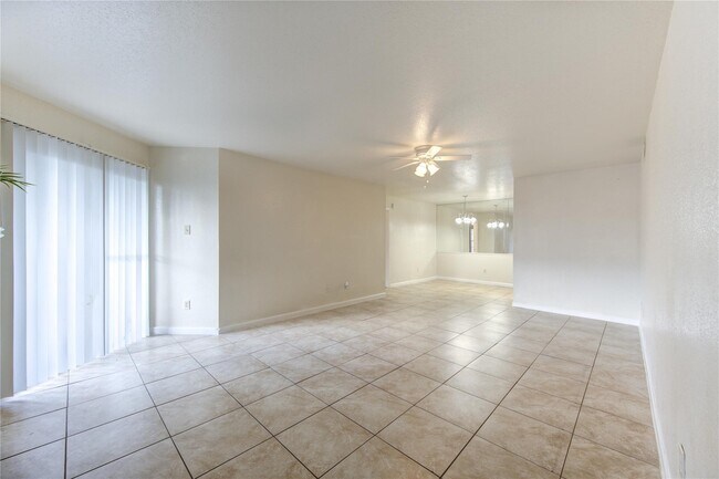 9797 Leawood Blvd Unit 1405