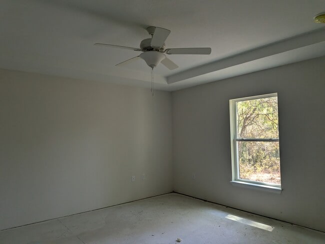 Photo - 1640 W Saint Elizabeth Pl