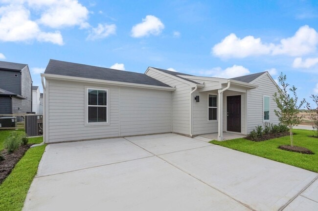 Photo - 30530 Wolfburn St