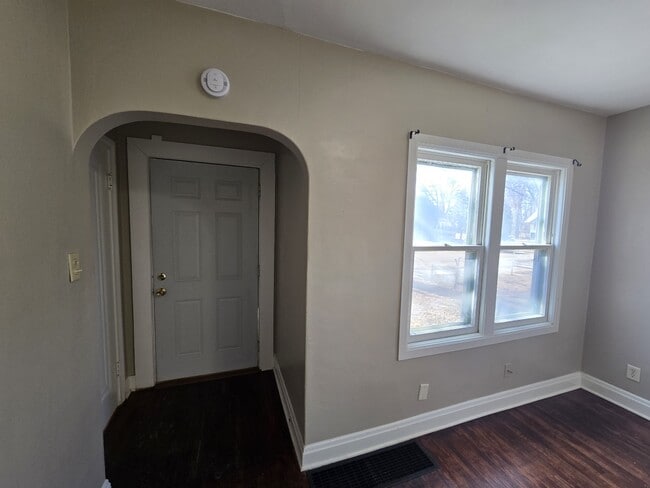 Photo - 511 Ricker St