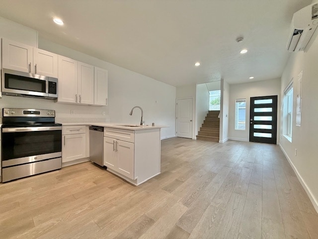 Photo - 2404 W College Ave