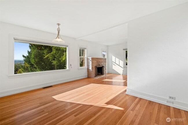 Photo - 219 NW 53rd St