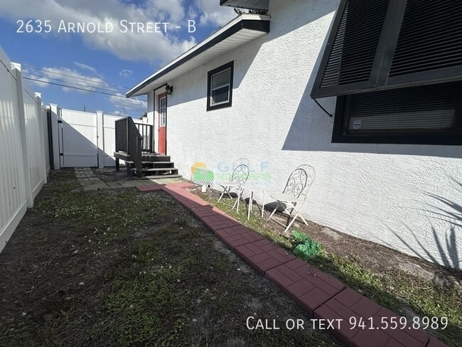 Photo - 2635 Arnold St