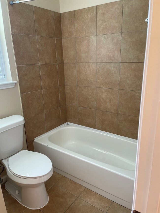 Photo - 2914 Arrowhead Dr
