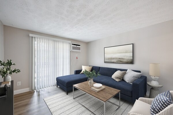 Eagle Rock Apartments at Manchester