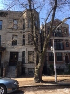 Building Photo - 3218 N Seminary Ave Unit 2 Rental