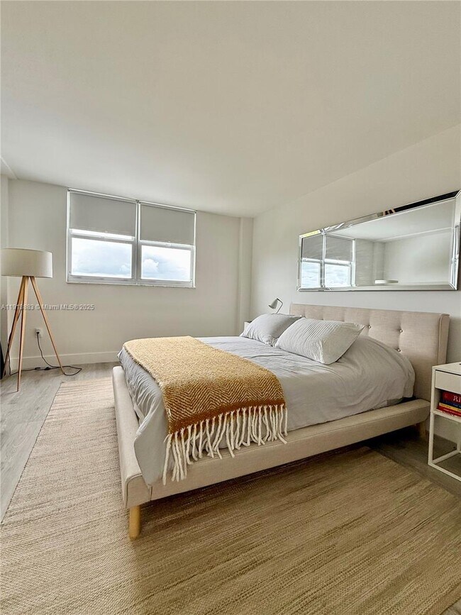 Photo - 6900 Bay Dr Unit 6A