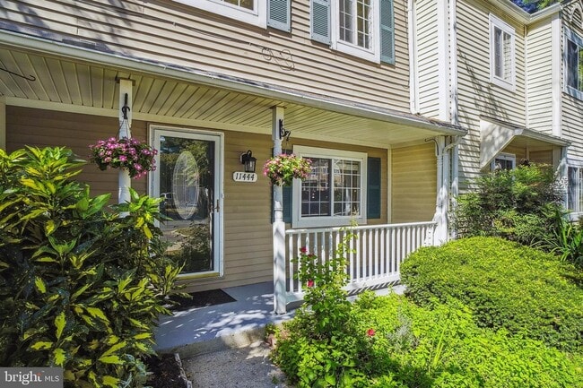 Photo - 11444 Herefordshire Way Townhome