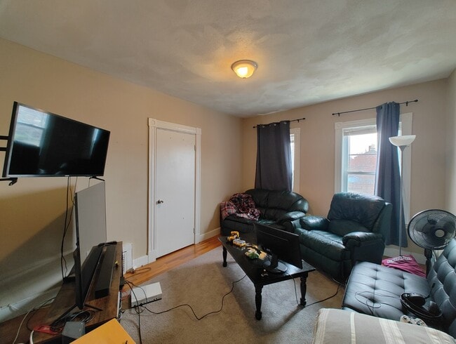 Photo - 9 Medford St