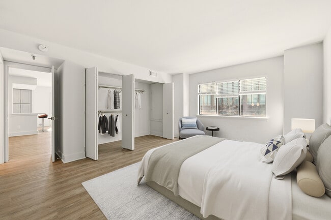 Photo - Cortland on South Eads