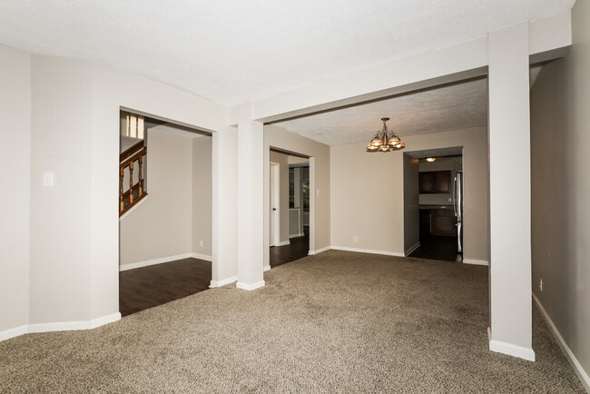 Photo - 5287 Ivy Hill Dr