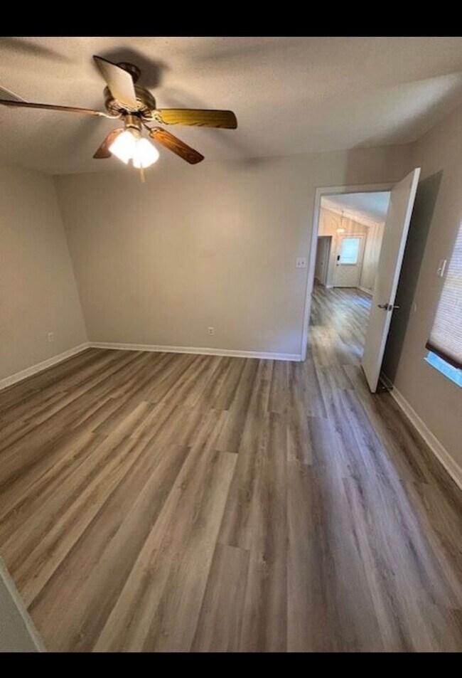 Photo - Affordable Living with Comfort & Convenience