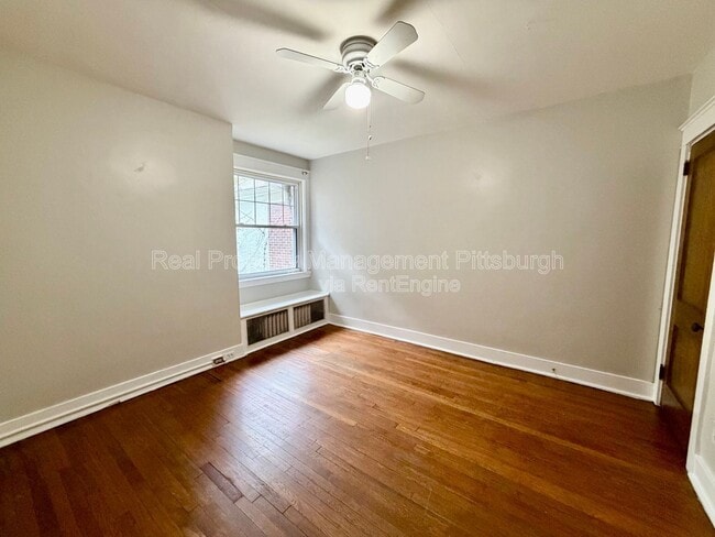 Photo - 5550 Wilkins Ave