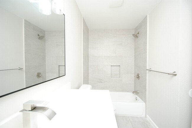 Photo - 2515 Yoakum Blvd Unidad 11