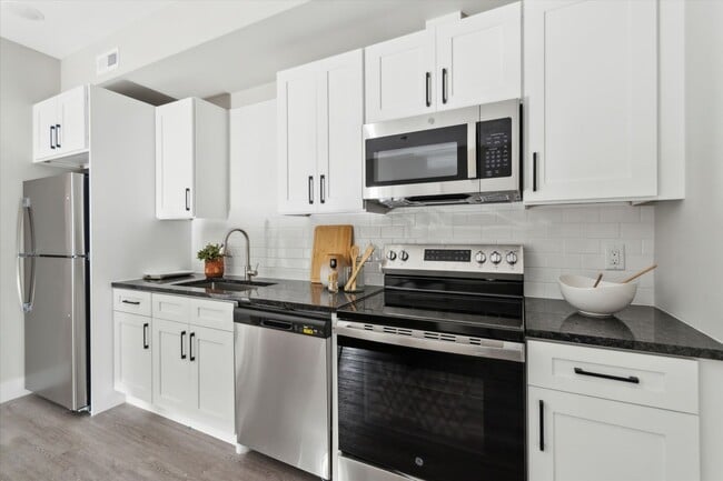 Building Photo - Wharton Centre Unit 2