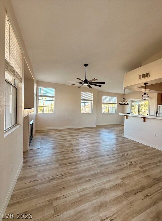 Photo - 9901 Trailwood Dr Unit 2004