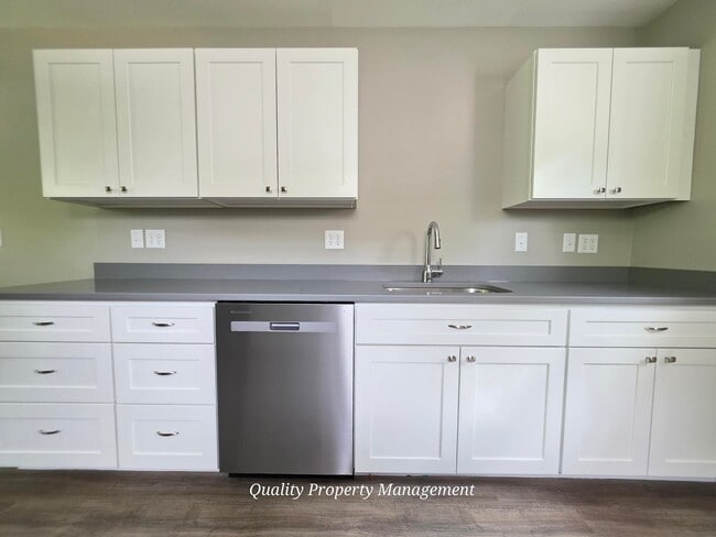 371 Lincoln St Unit 2
