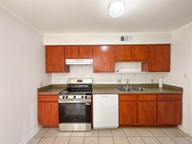 Photo - 7206 S Gessner Rd