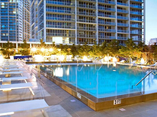 Photo - 485 Brickell Ave Unit FL27-ID1022276P