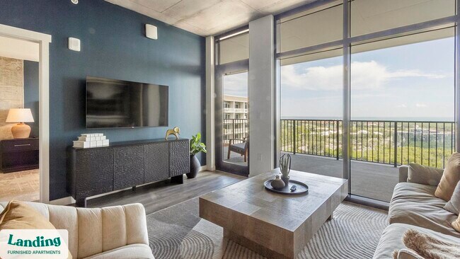 Photo - 221 Main St N Unidad 1408.1410235