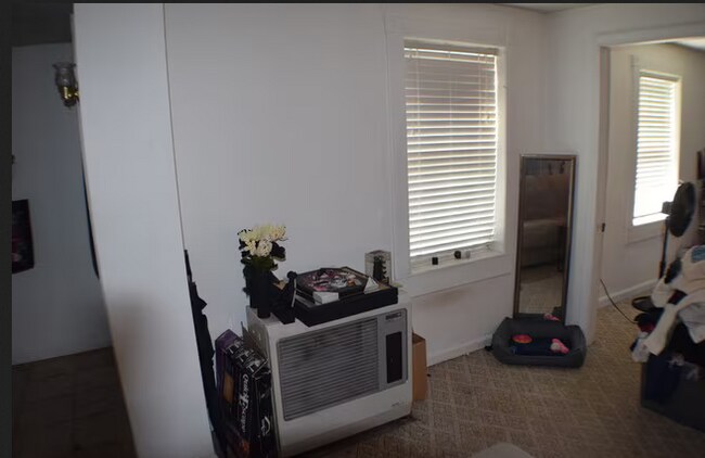 Photo - 181 E Shore S