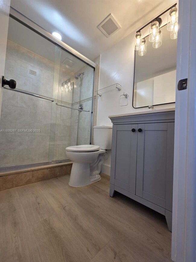 Photo - 10023 Winding Lake Rd Unit 104