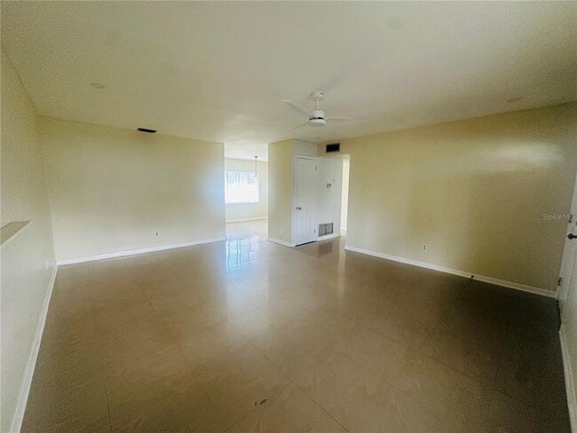 Photo - 7714 W Hiawatha St