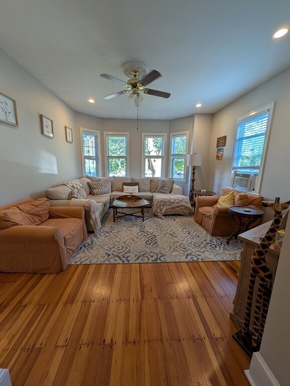 Photo - 186 Amory St Unit 1