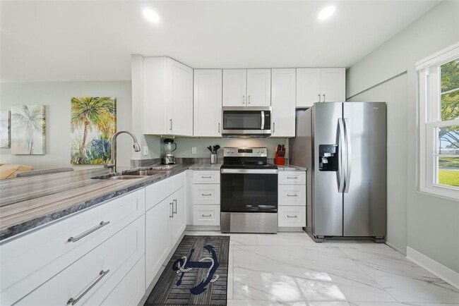 Photo - 4651 Lake Villa Dr