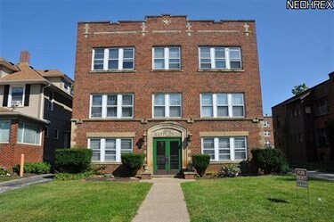 Photo - 15126 Clifton Blvd Apartments