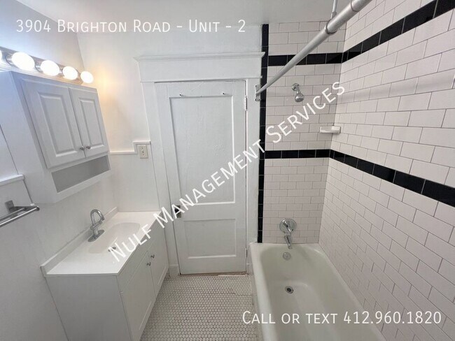 Photo - 3904 Brighton Rd Unit 2