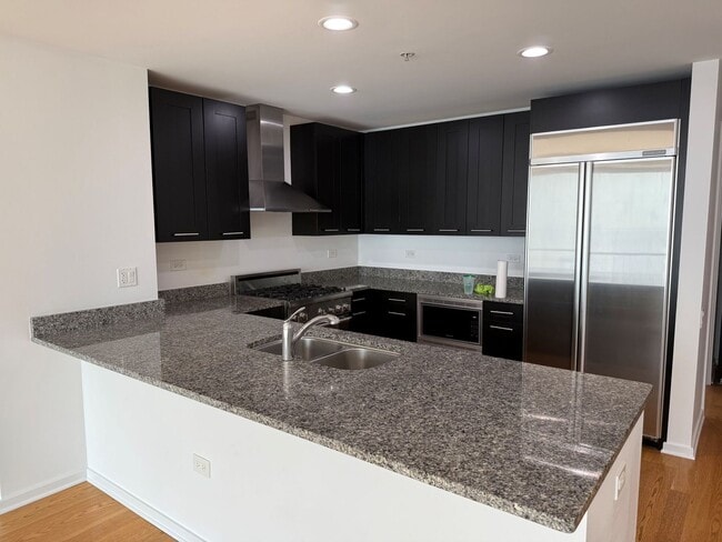 Photo - 240 E Illinois St Unit 1409