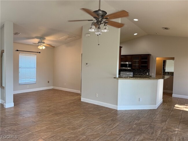 Photo - 91 Blackstone Dr