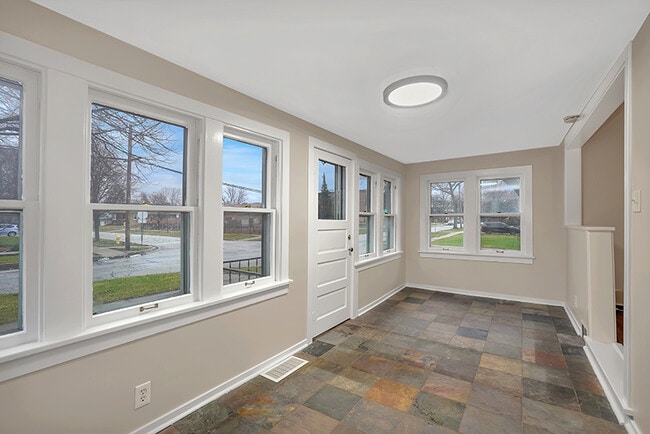 Photo - 4716 Douglas Rd