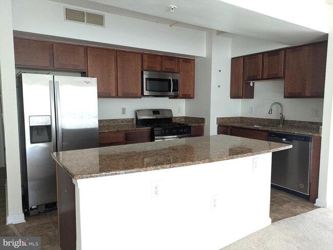 Photo - 7915 Eastern Ave NW Unidad 216