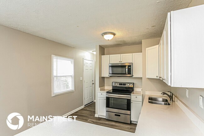 Photo - 1141 N Rochester Ave