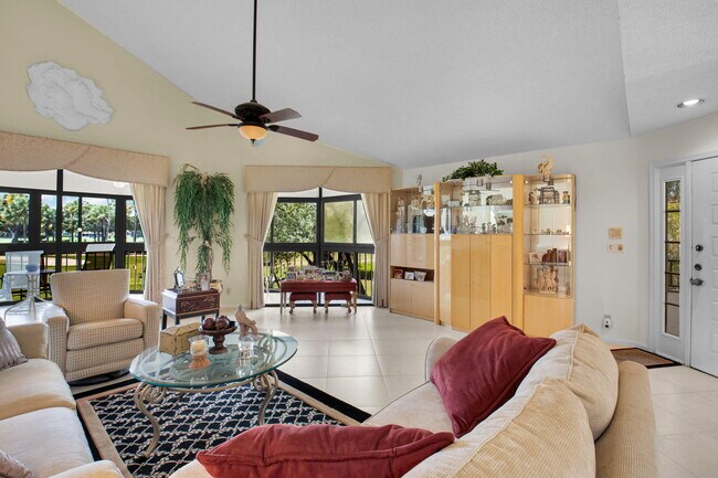 Photo - 7380 Clunie Pl Unit 13006