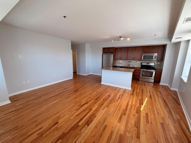 Photo - 1337 W Fargo Ave Unidad 204