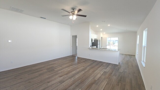 Photo - new 3/2 home