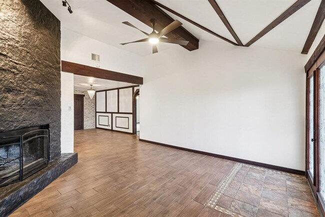 Photo - 24369 Bingham Creek Rd