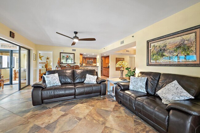 Photo - 533 Oak Harbour Dr Unit 533