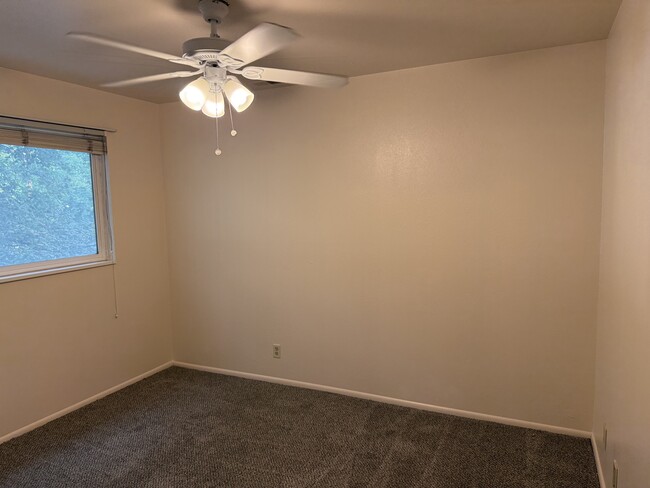 Photo - 269 E Hill Ave