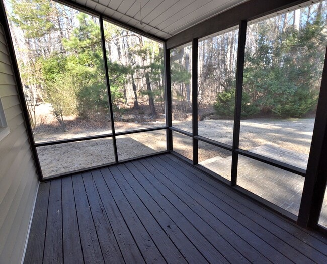 Photo - 253 Browning Ln