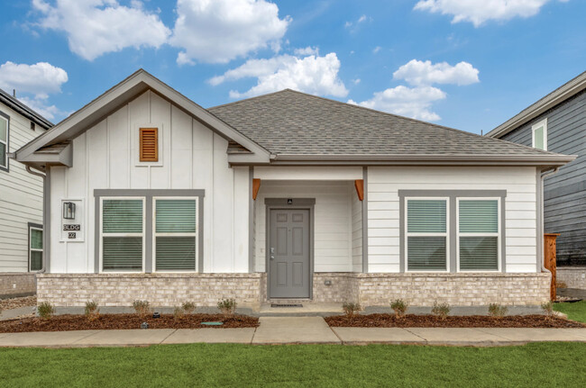 Building Photo - Cottages at Lake Lavon Rental