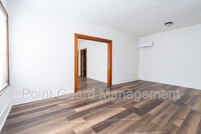 Photo - 423 N Emporia Ave