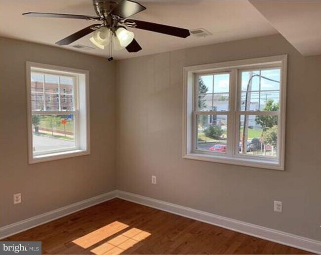 Photo - 3878 9th St SE Unit 102