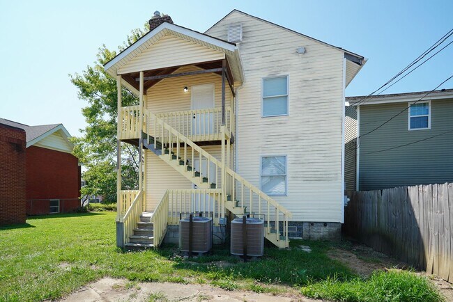Photo - 846-848 Reinhard Ave Unit 848