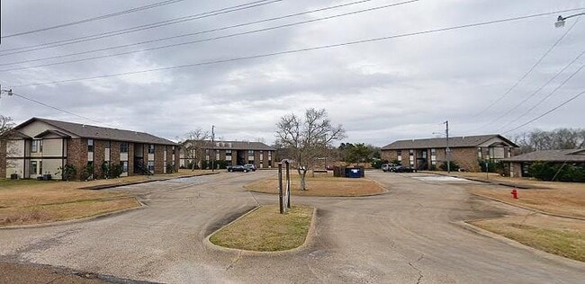 Photo - 1150 Cottonwood Dr Apartment