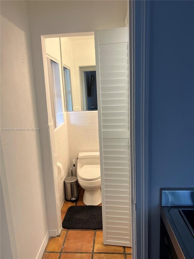 Photo - 312 NE 16th Terrace Unit F